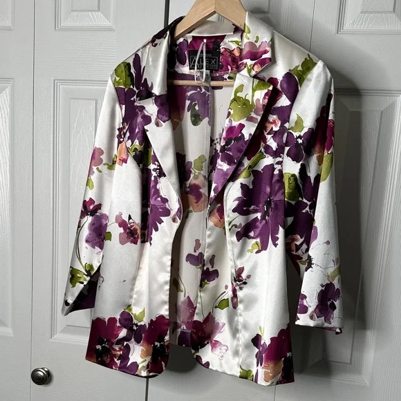 Alex Evenings Women's 1X Vintage Floral 2 Piece Blazer Cami Set NWOT Condition - Picture 16 of 16
